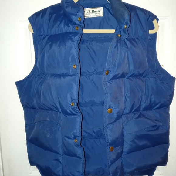 L.L. Bean Goose Down Vest - Picture 6 of 6